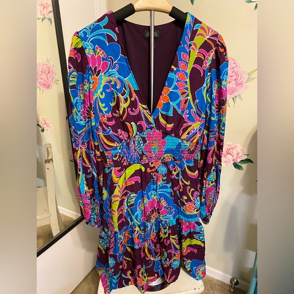 Adrianna Papell Boho Paisley Print Tiered Mini Dress Long Sleeve Size 4 - Picture 2 of 6